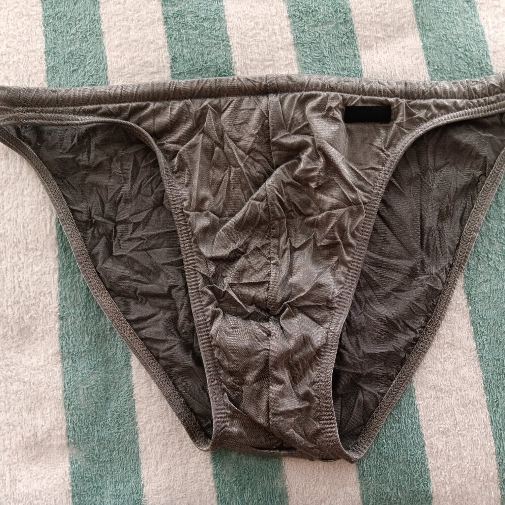 VINTAGE 1" HOM SWIM BRIEF, (*) 34", SILVER-GRAY CRINKLED PATTERN (Pre-Owned)
